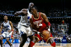 大梦：生涯初期教练只让我打低位 汤姆贾诺维奇上任后我才更自由