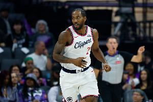 Stein：在快船交易祖巴茨后多队来询问小卡 但快船拒绝了这些请求