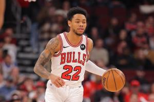 尽力了！西蒙斯17中10拿23分7助攻 三分9中2&末节命中负角度三分