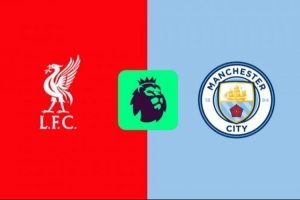 利物浦首发较上轮联赛未做调整，曼城方面马尔穆什先发谢尔基替补