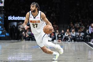 手感不佳！贾马尔·穆雷半场7中2&三分4中0仅拿6分3板8助1断