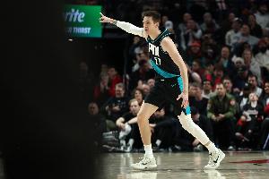 可圈可点！克雷伊奇26分钟7中4贡献10分3板4助2断 三分5中2