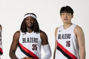 直接竞争对手！苏群：罗威一上来三分2中2  杨瀚森你得加油了